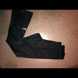 Nike leggings